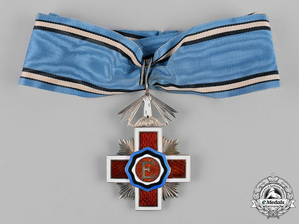 Order+of+the+estonian+red+cross%2c+ii+class+cross+1