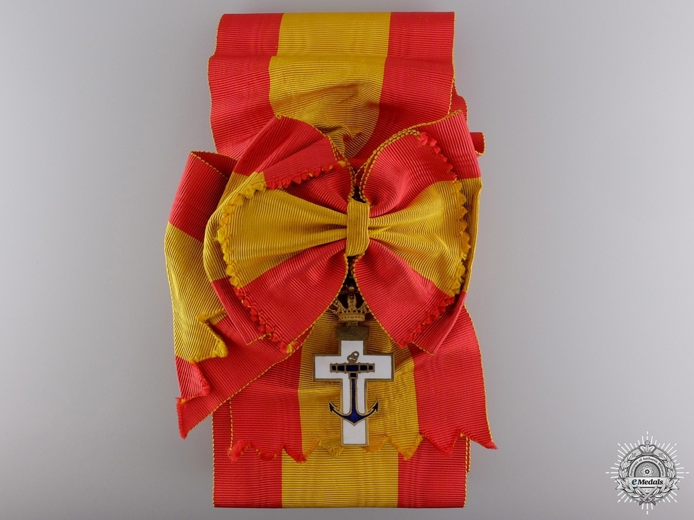 Grand+cross+%28white+distinction%29+%28silver%2c+silver+gilt%29+obverse04