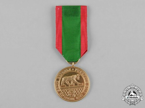 Order of Albert the Bear, Gold Medal of Merit (in gold) Obverse