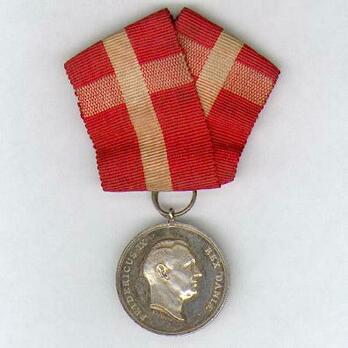 Silver Medal (without crown stamped "H.SALOMAN") Obverse