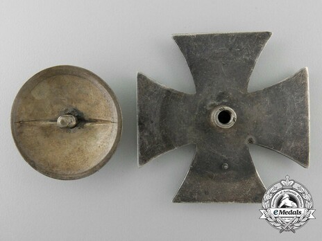 Iron Cross I Class, by E. F. Wiedmann (screwback) Reverse