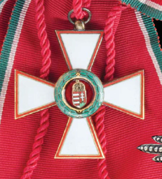 Hungary+post+1989+merit+civil+gc+me74