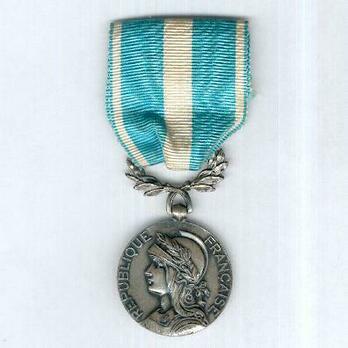 Silver Medal (London manufacture, stamped "JRG") Obverse