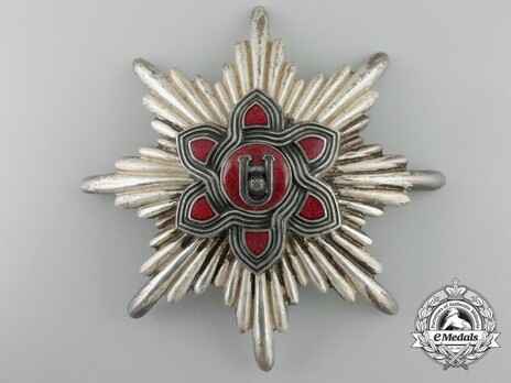 Grand Cross Breast Star Obverse