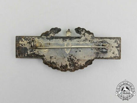 Combat Infantry Badge for Service in the Korean War 1951-1952 Reverse