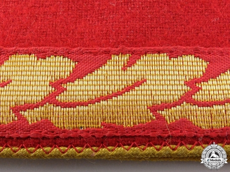 NSDAP Leiter eines Amtes Type II Reich Level Armband Detail NSDAP Leiter eines Amtes Type II Reich Level Armband Detail