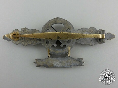 Air-to-Ground Support Clasp, in Gold (with "600" pendant) Reverse
