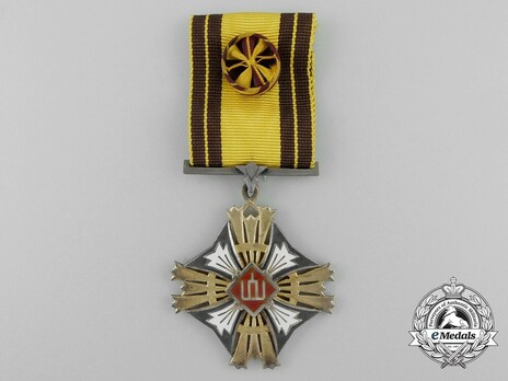 Order of Gediminas, Type II, IV Class Cross Obverse