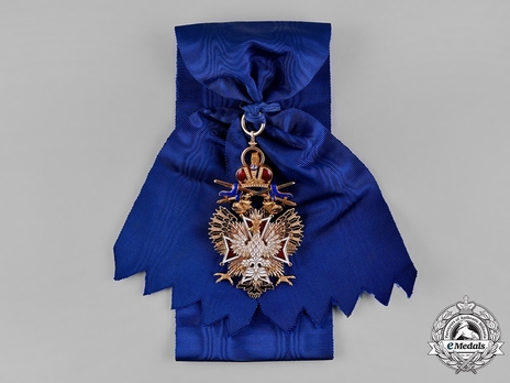 Order of the White Eagle, Type II, Military Division, Badge (in gold, with swords) 