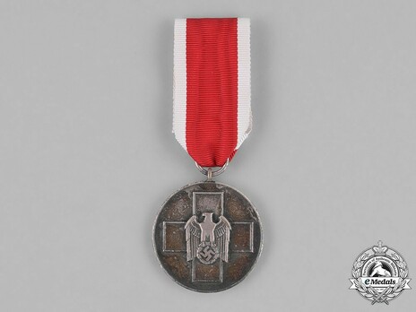 Medal for Merit for Social Welfare, in Silver Obverse