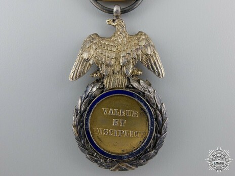 Silver Medal (with Eagle suspension) Reverse