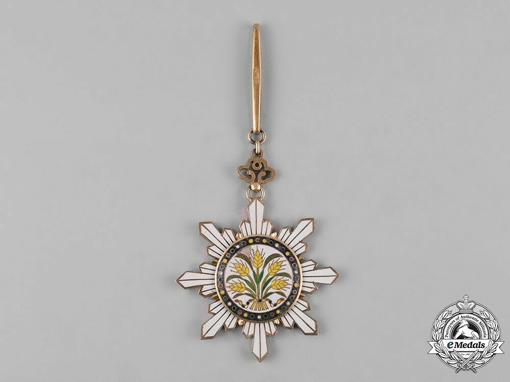 Order+of+the+golden+grain%2c+type+ii%2c+ii+class+sash+badge+1