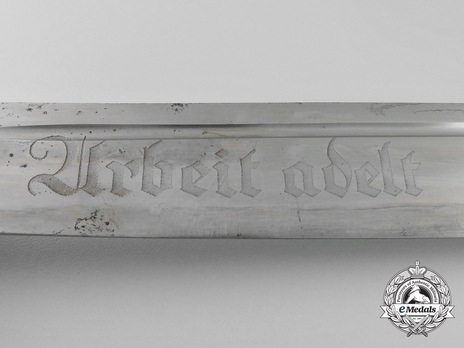 RAD Hewer M37 by Alcoso Blade Obverse Detail