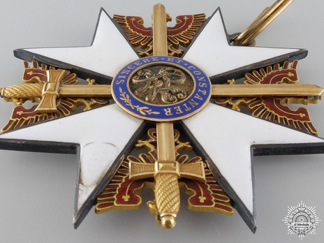 Order of the Red Eagle, Type V, Military Division, Grand Cross (in gold) Obverse