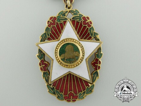 Order of Civil Merit, Type I, V Class (Seongnyu Medal) Obverse