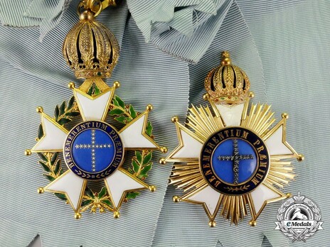 Grand Cross Details