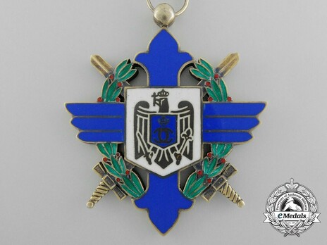 Order of Aeronautical Virtue, Type I, Military Division, Commander's Cross Obverse