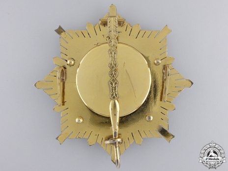 Grand Cross Breast Star (Gold) Reverse