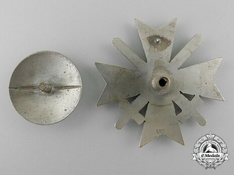 War Merit Cross I Class with Swords, by C. E. Juncker (L/12, tombac, screwback) Reverse