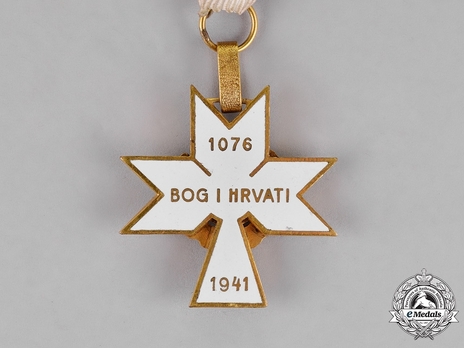III Class Cross Reverse