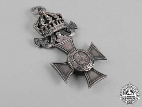 Order of St. Alexander, Type II, VI Class (with crown) Obverse
