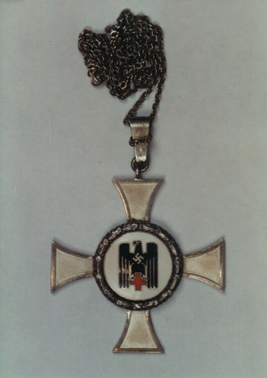 German+red+cross+sister+cross%2c+iii+class