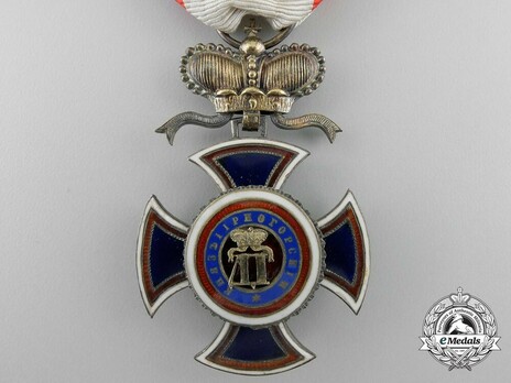 Order of Danilo I (Merit for the Independence), Type IV, IV Class, Officer Obverse