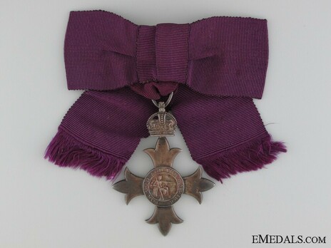 Member (for ladies) (1917-1937) Obverse