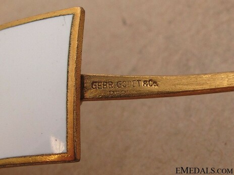 Cross of Honour of the German Red Cross, Type II, Merit Cross Pin