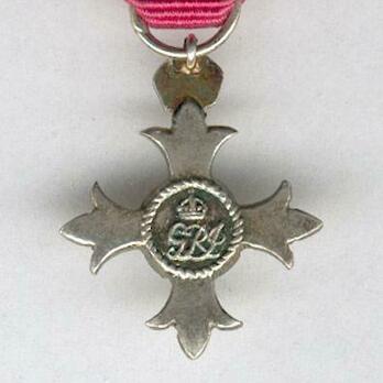 Miniature Member (1938-) Reverse
