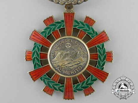 Grand Cross Obverse