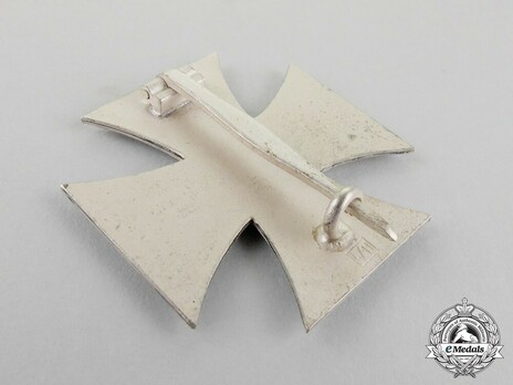 Iron Cross I Class, by W. Deumer (L/11) Reverse
