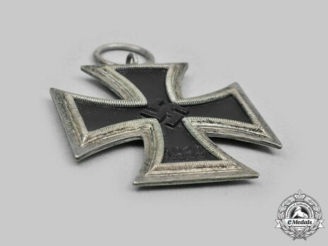 Iron Cross II Class, by E. L. Müller, #76 ("76") Obverse