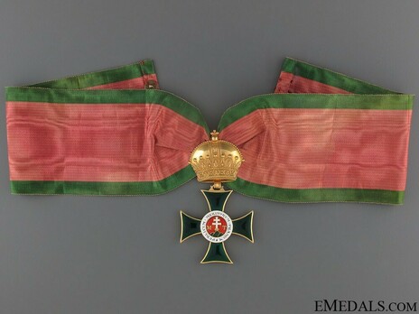 Type II, Commander (in gold) Obverse