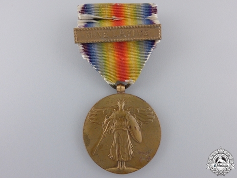 World War I Victory Medal (with Navy "MINE LAYING" clasp) Obverse