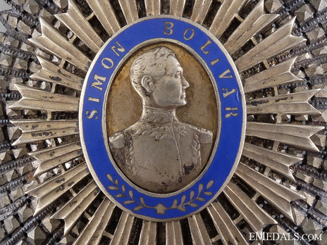 Grand Cordon Breast Star Obverse