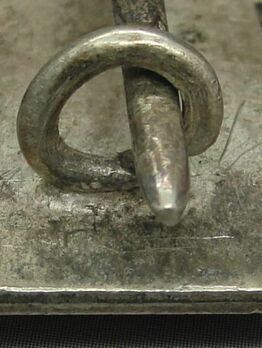 Iron Cross I Class, by W. Deumer (Schinkel, pinback, non-magnetic) Detail