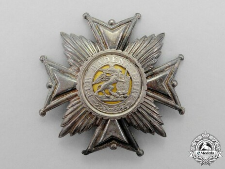 Grand Cross Breast Star (hollow) Obverse