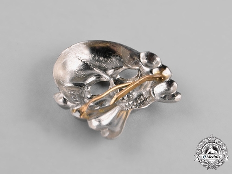 Waffen-SS Metal Cap Death's Head Type I (nickel-silver) Reverse