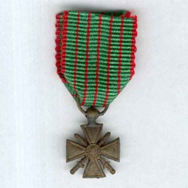 Miniature 18