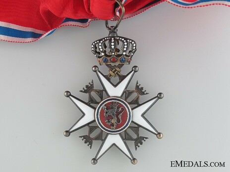 Order of St. Olav, Grand Cross, Civil Division Obverse