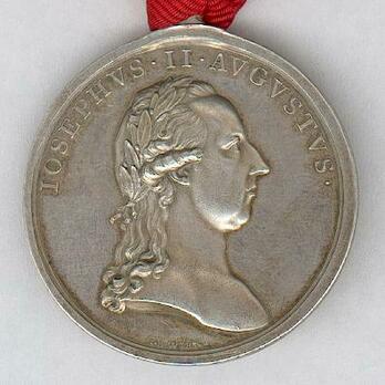 Type IV, III Class Silver Medal  Obverse