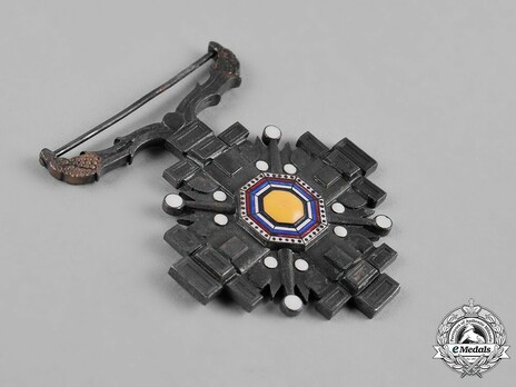 Order of the Pillars of the State, VIII Class Obverse