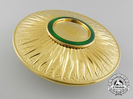 Order of the Golden Heart of Kenya, II Class Elder Breast Star Obverse