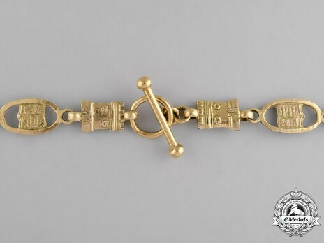 Collar Obverse