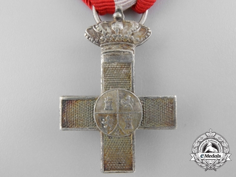Silver Cross (red distinction with Royal Crown) Obverse