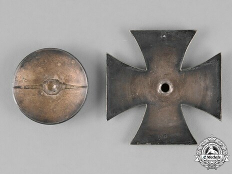 Iron Cross I Class, by P. Meybauer (screwback, marked) Reverse