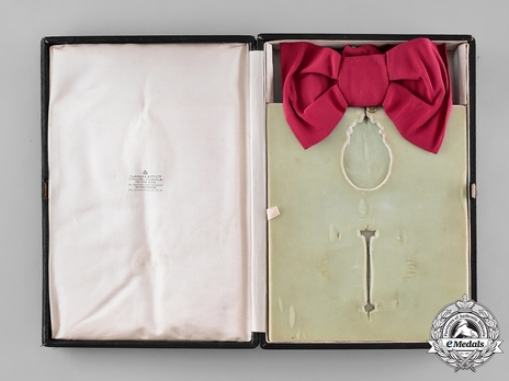 The Most Honourable Order of the Bath, Type II, Civilian Division, Grand Cross Case of Issue