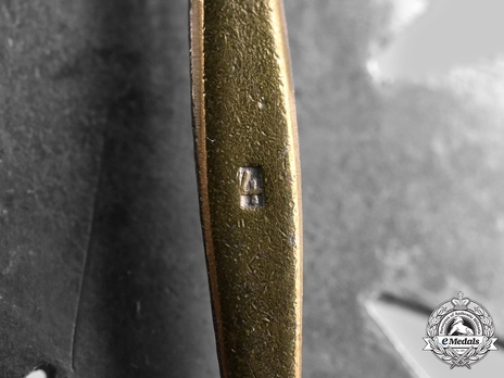 War Merit Cross I Class with Swords, by Steinhauer & Lück (tombac) Maker Mark