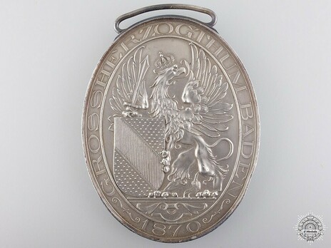 Veterans' Medal in Silver Obverse